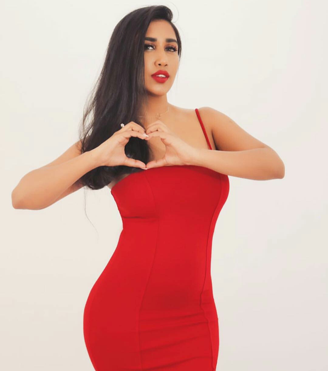 Raipur call girl service